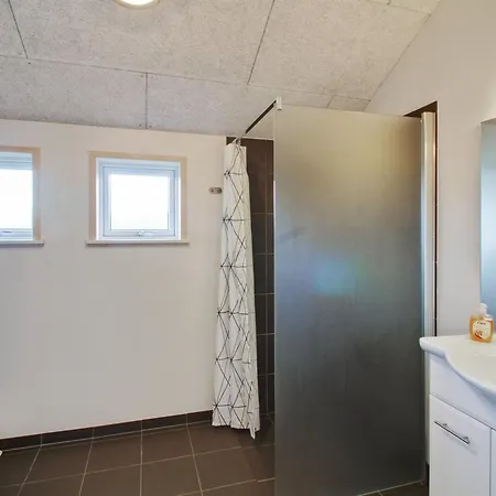 Ethel - 1-5km To The Fjord By Interhome *