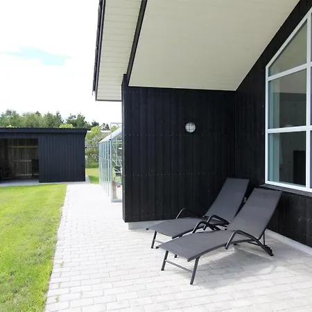 Ethel - 1-5km To The Fjord By Interhome 펜션 *