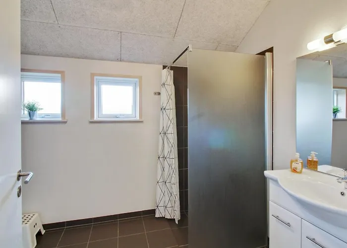 Ethel - 1-5km To The Fjord By Interhome *