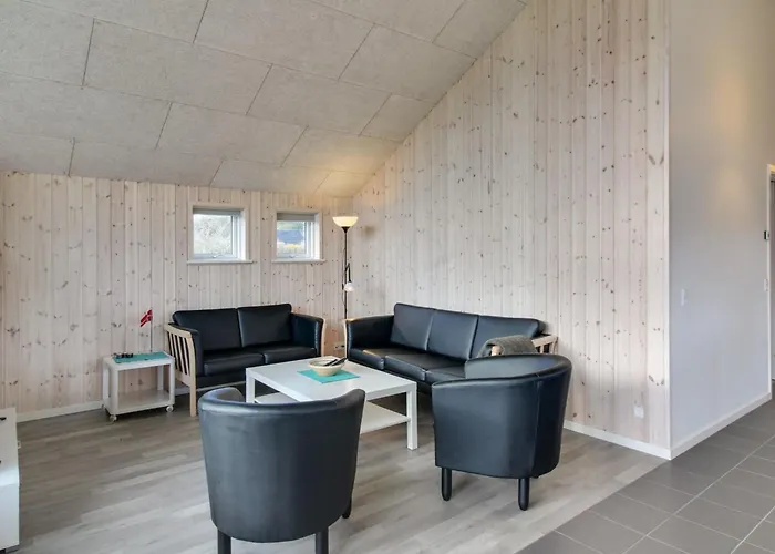 Holiday home Ethel - 1-5km To The Fjord By Interhome